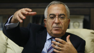 أصيب الفلسطينيون بالدهشة إثر سماع خبر استقالة فياض